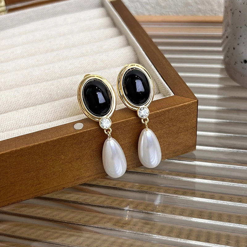 French Retro Dripping Oil Dangle Earrings