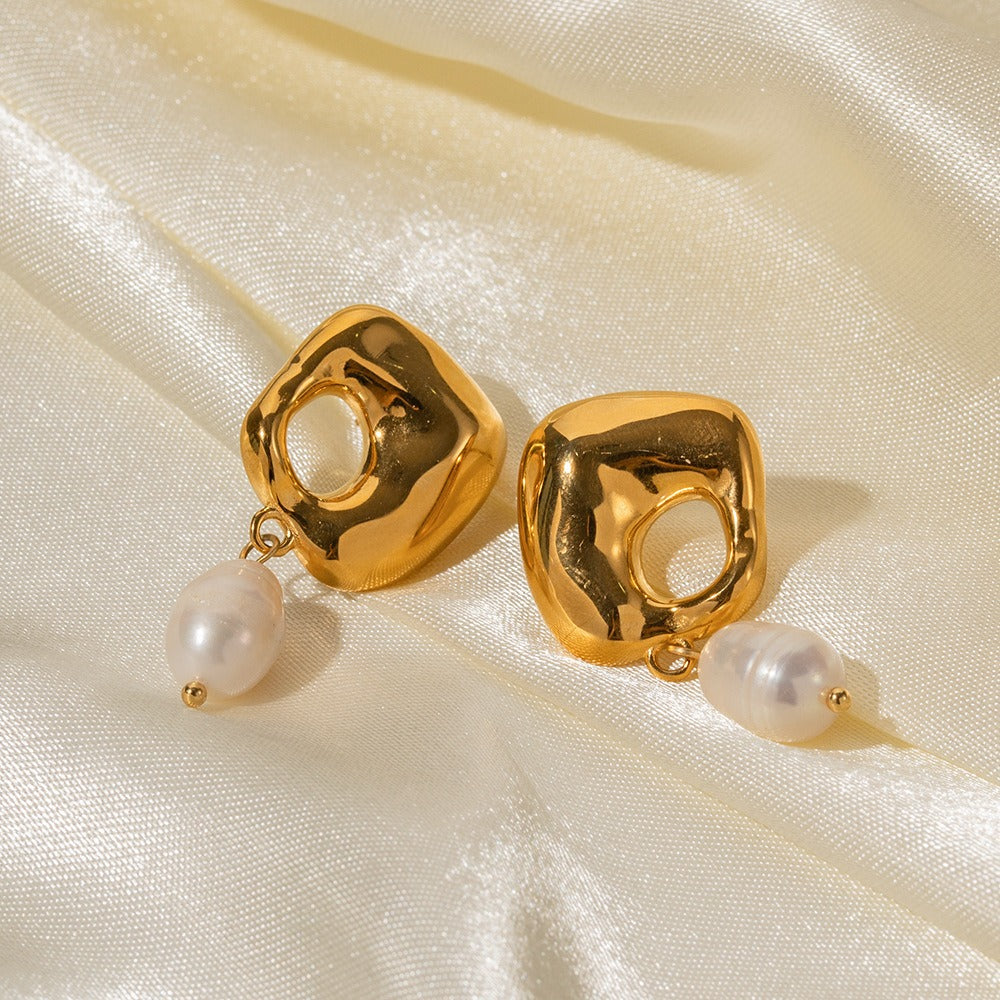 Pre Order:  Fresh Water Pearl Gold-Plated Earrings