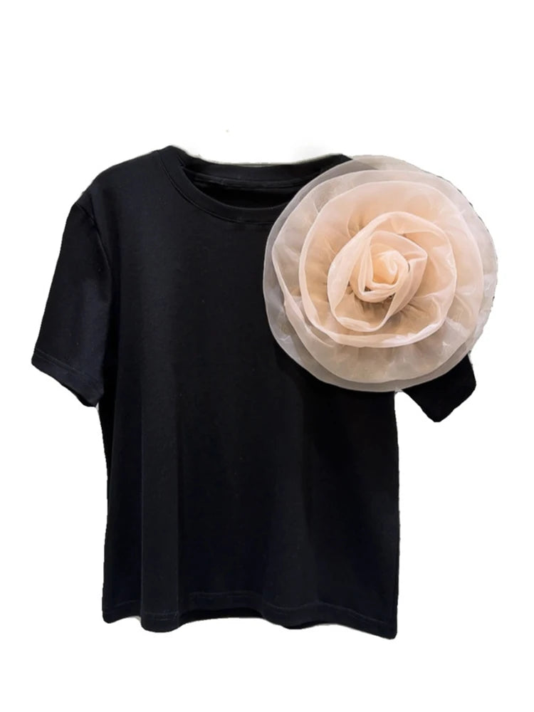 Short Sleeved Large 3D Flower Pin Loose T-shirt