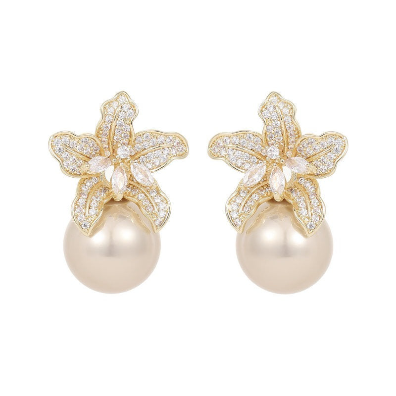 Pre Order:  Retro Lily Flower Pearl Earrings