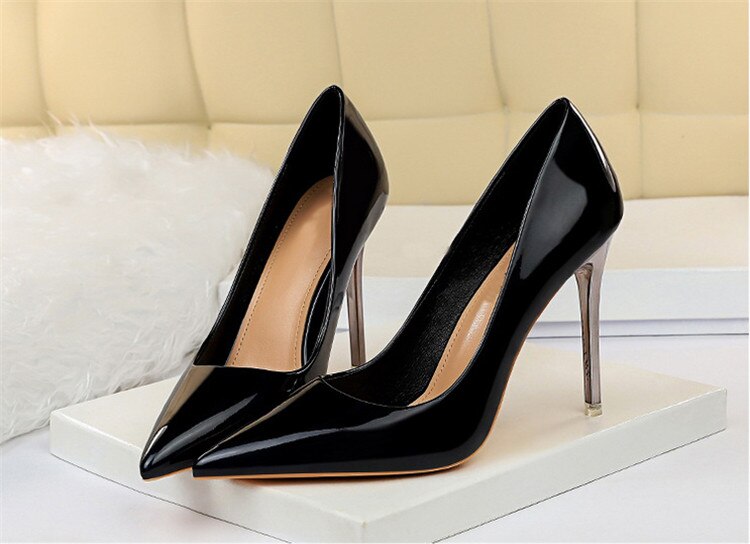 Pre Order:  Glossy Pointed Toes Stilettos