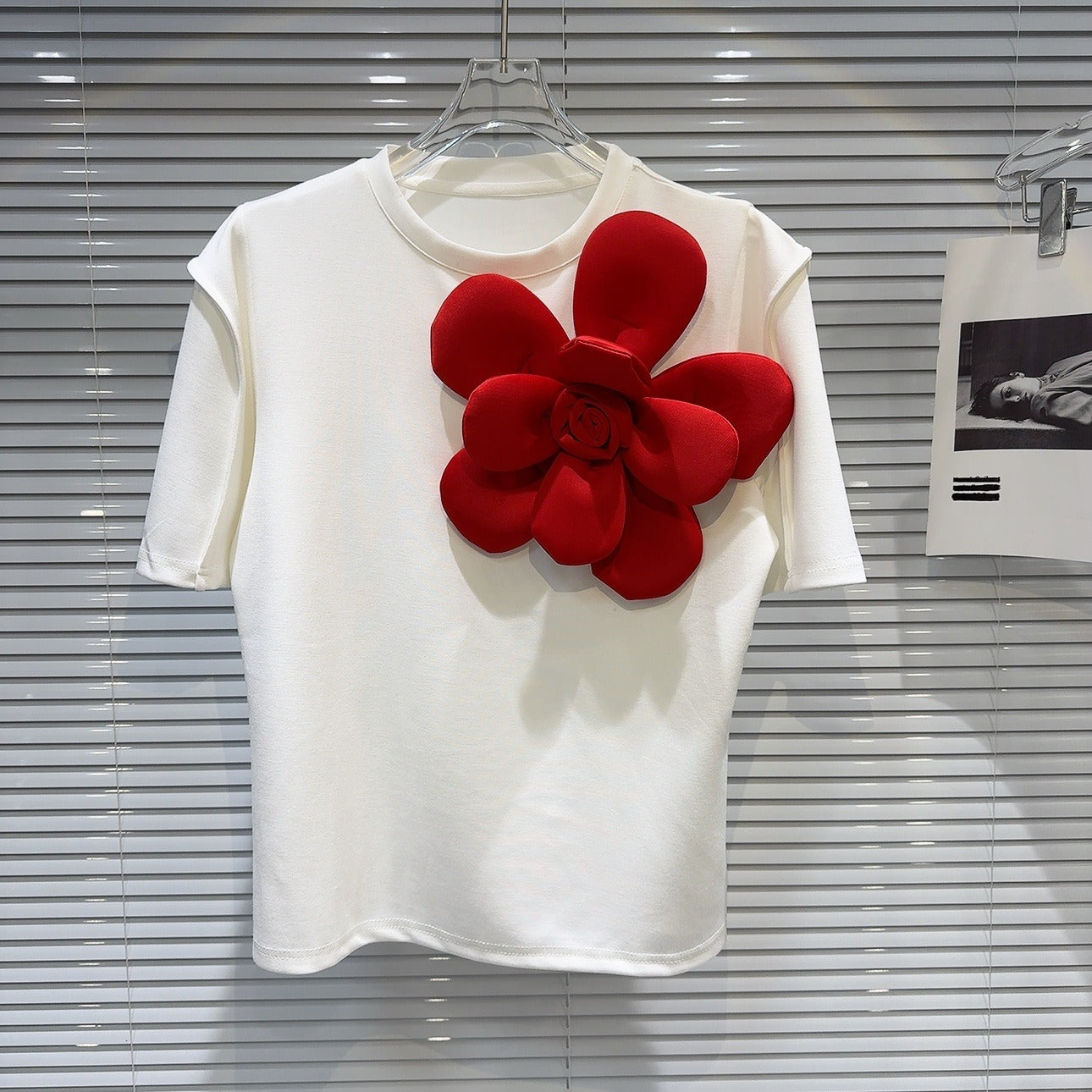 Pre Order:  3D Flower Solid Short Sleeve T-Shirt