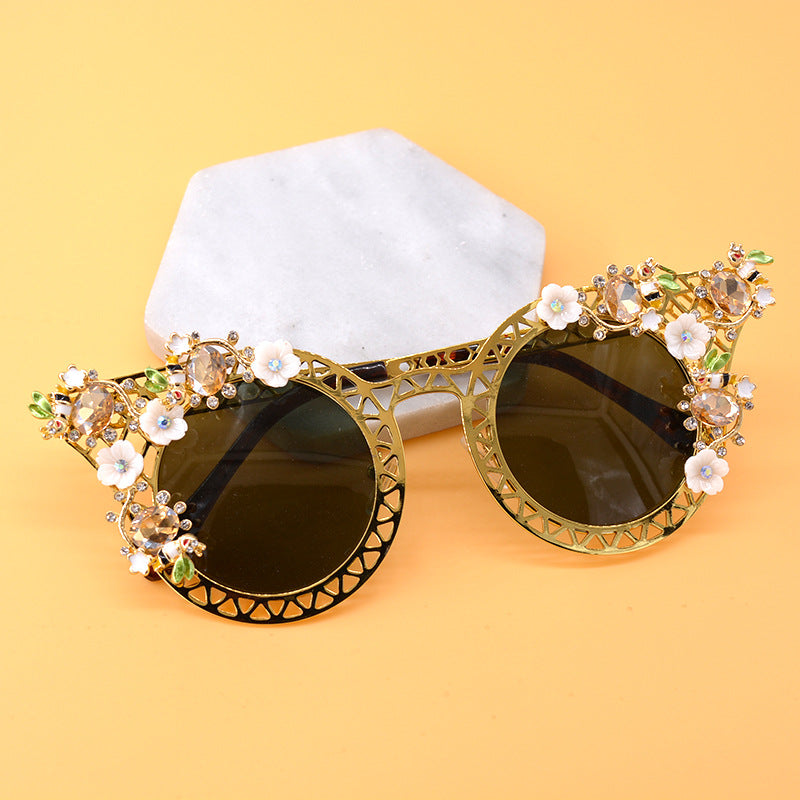 Pre Order:  Flower Vintage Hollow Frame Sunglasses