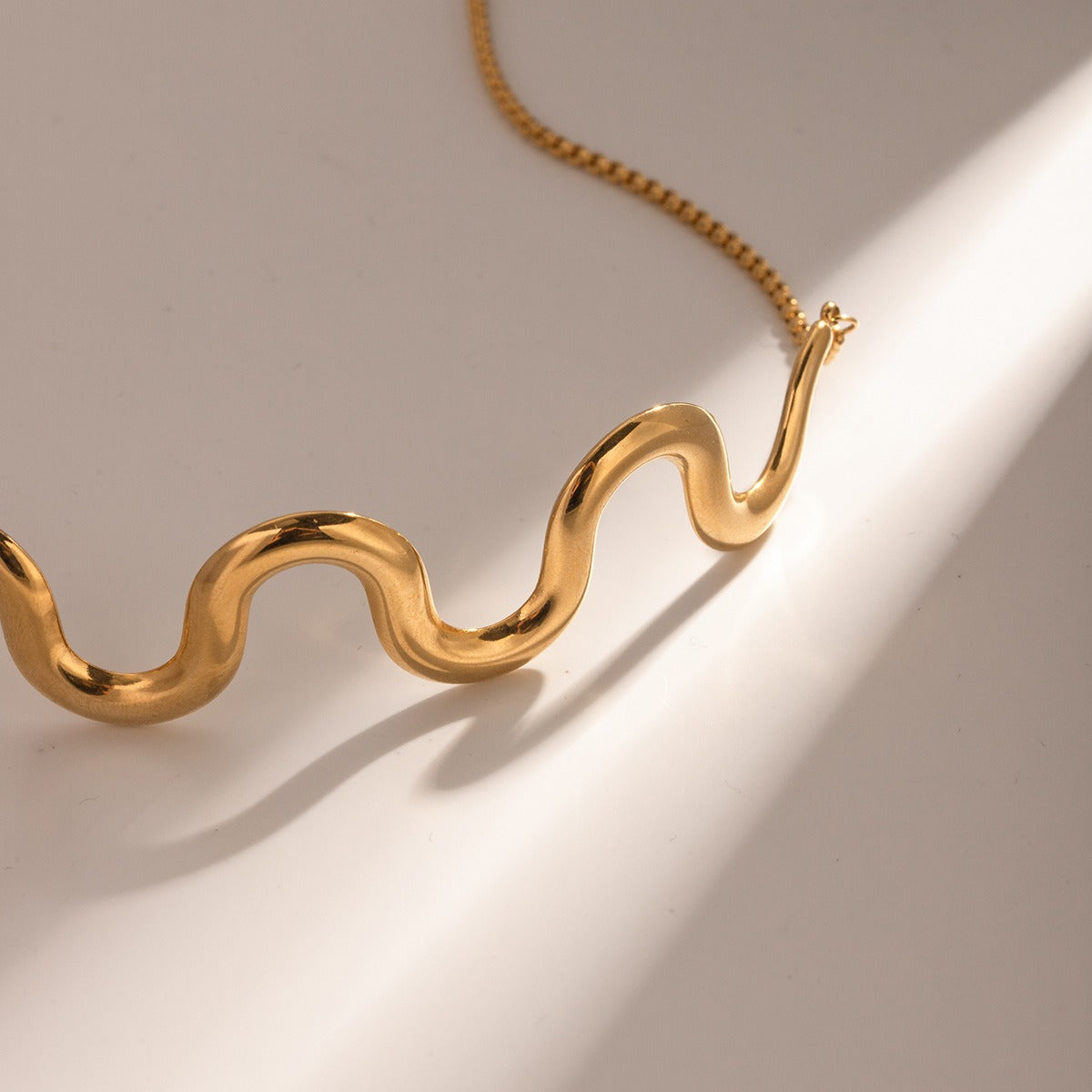 Pre Order:  Wavy Gold Plated Pull Necklace