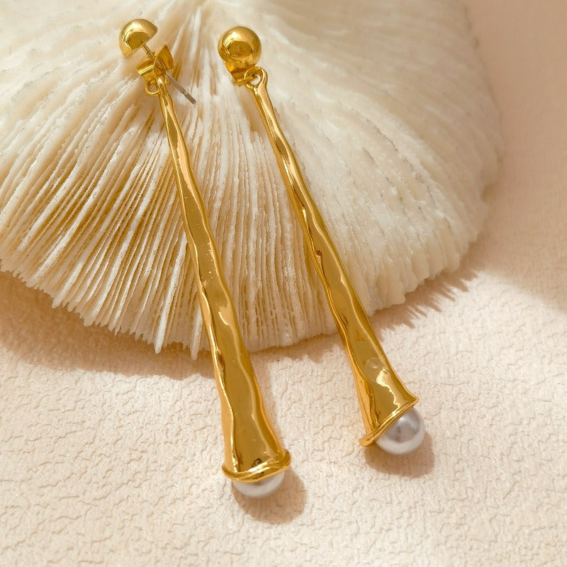 Pre Order:  Pearl Geometric Metallic Earrings