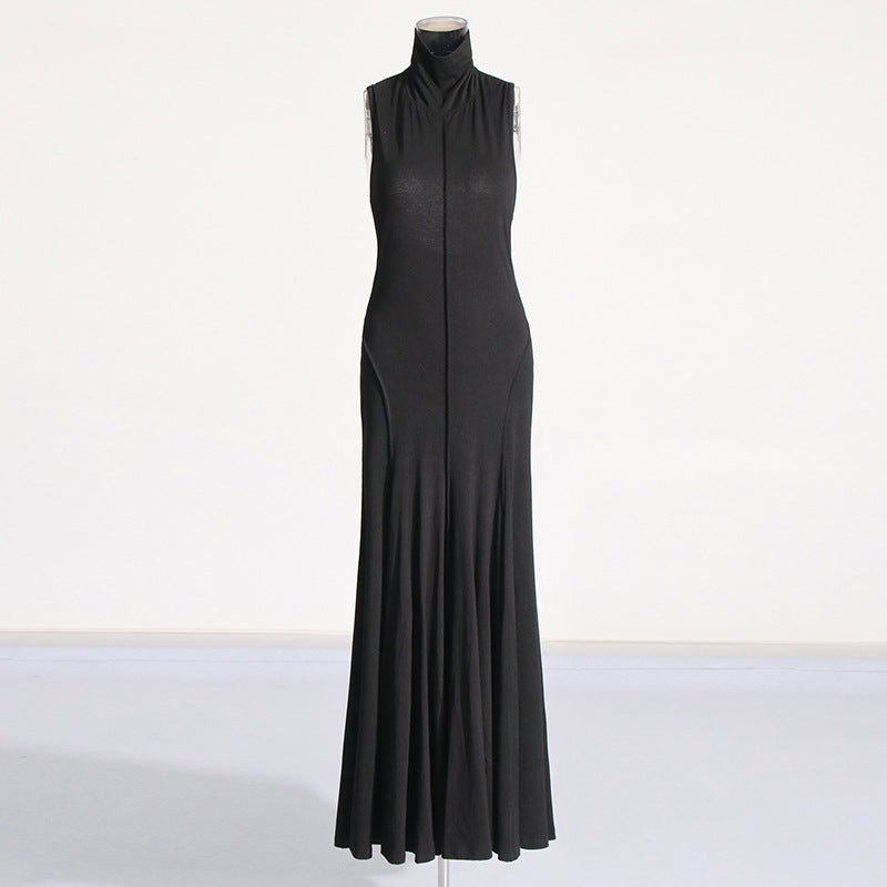 Solid Sleeveless Pleated Maxi Dress