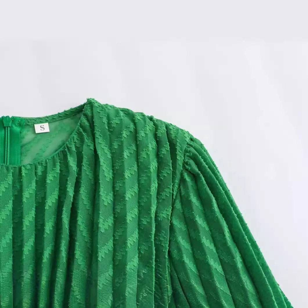 Green Pleated Round Neck Long Sleeved A-Line Dress