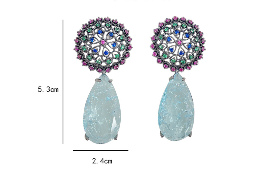 Pre Order:  Floral Stud Base Zircon Earrings