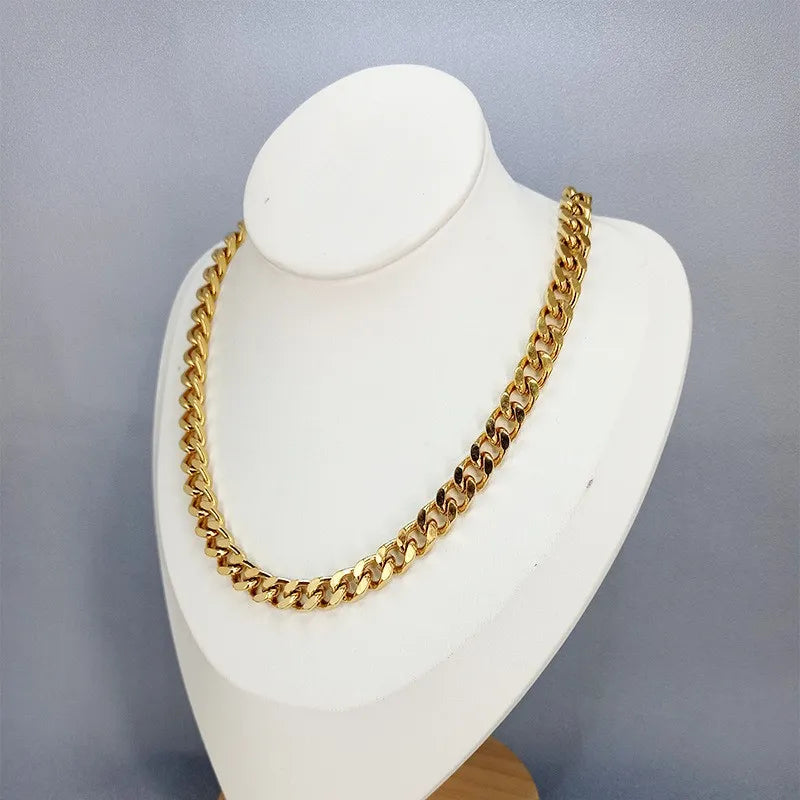 Pre Order:  Classic Thick Curb Necklace