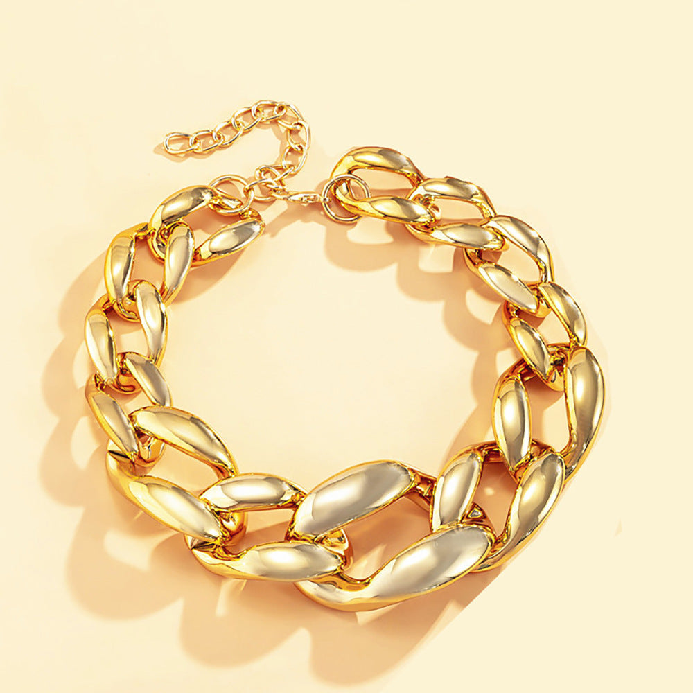 Pre Order:  Exaggerated Chain Claw Clasp Necklace