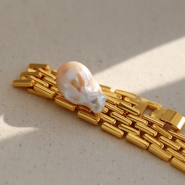 Pre Order: Wide Chain Baroque Pearl Bracelet