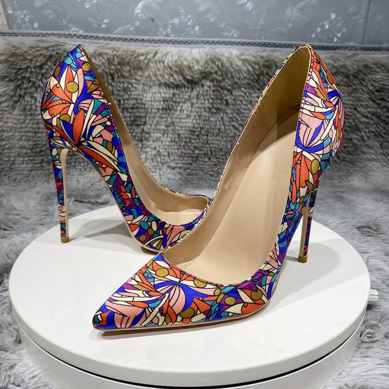 Pre Order:  Floral Printed Satin Pointed-Toe Shoes