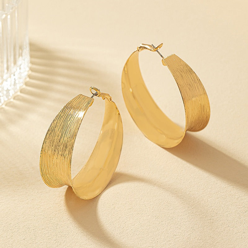 Pre Order:  Exaggerated C-Shaped Hoop Earrings