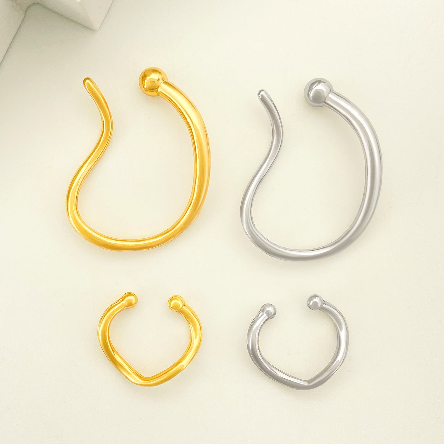 Pre Order: Twisted Alloy Ear Bone Clip