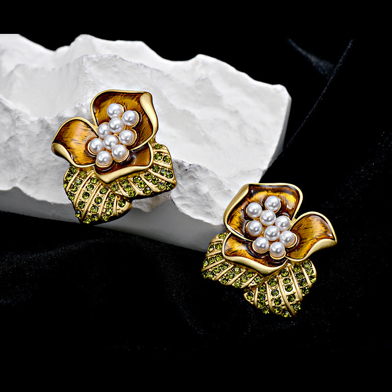 Pre Order:  Vintage Flower Diamond Pearl Inlaid Earrings