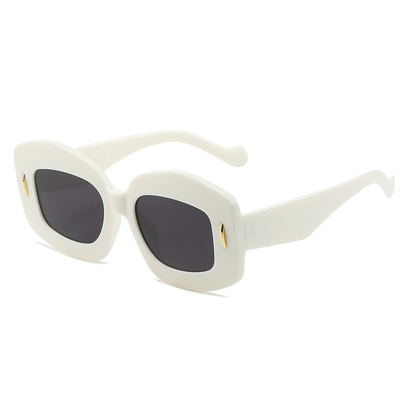 Pre Order: Retro Chic Bold Oversized Sunglasses