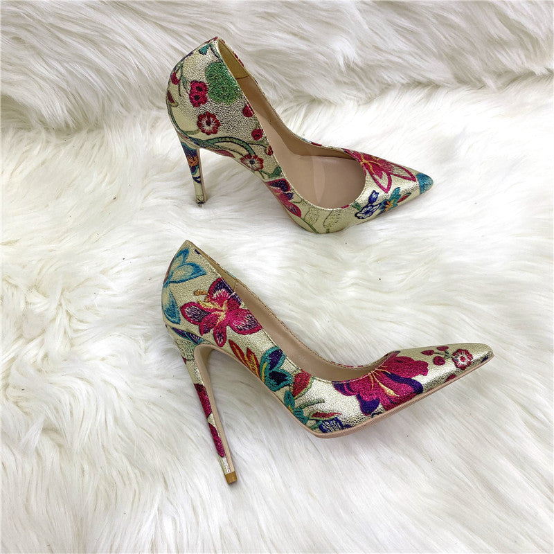 Pre Order:  Gold Embroidered Flower Pointed-Toe Shoes