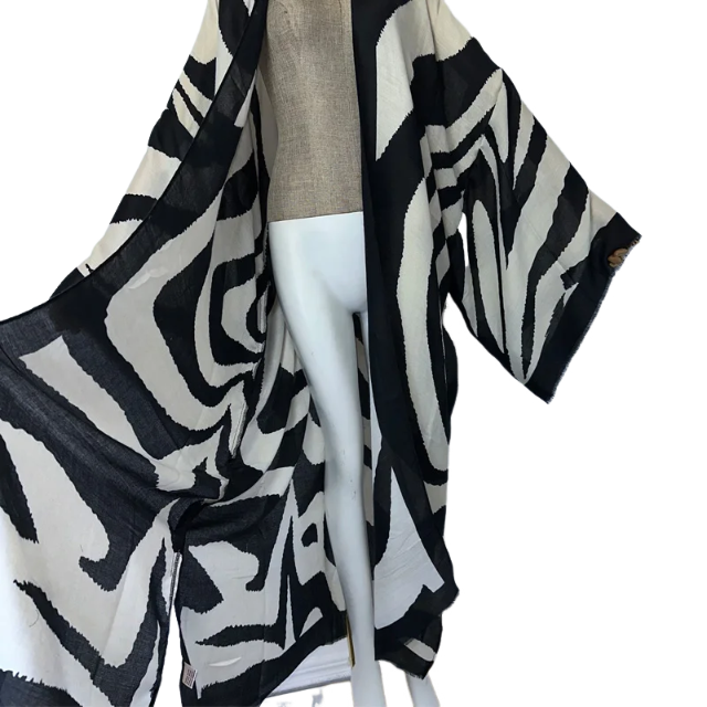 Pre Order: Minimalist Chic Kimono Cardigan -WINI