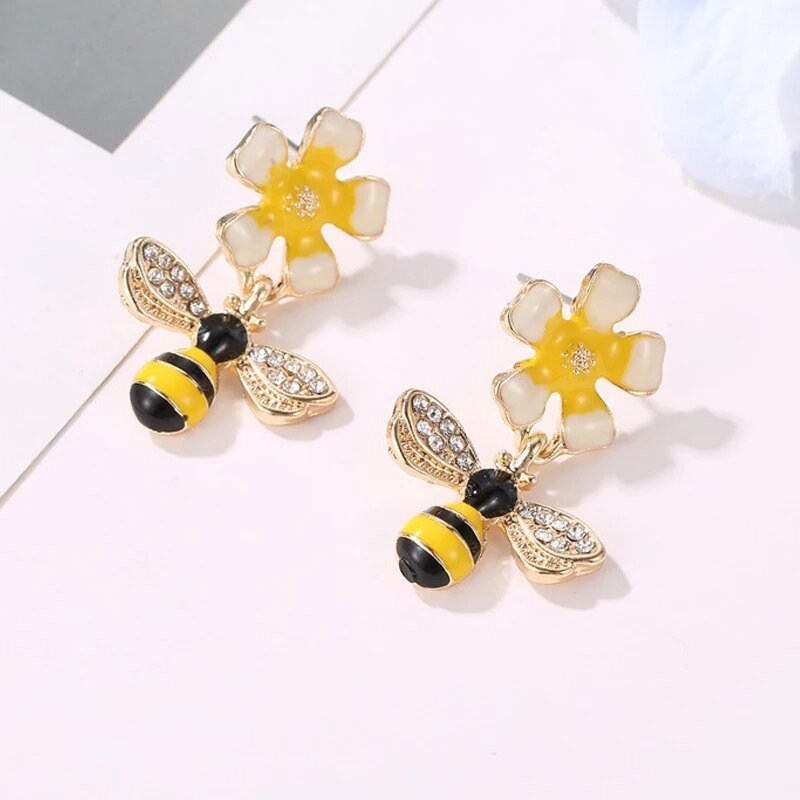 Bumble Bee Flower Dangling Earrings - Kelly Obi New York
