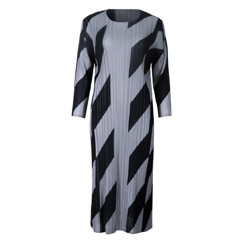 Contrast Loose Fit Pleated Dress - Kelly Obi New York