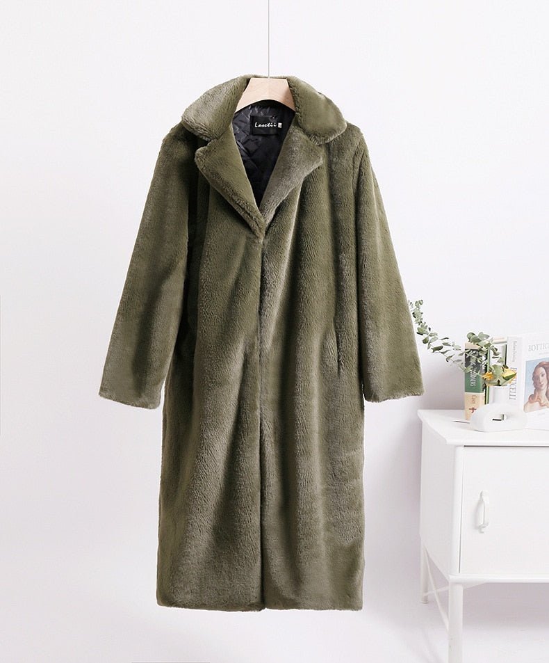 Faux Fur Loose Women's Coat - Kelly Obi New York