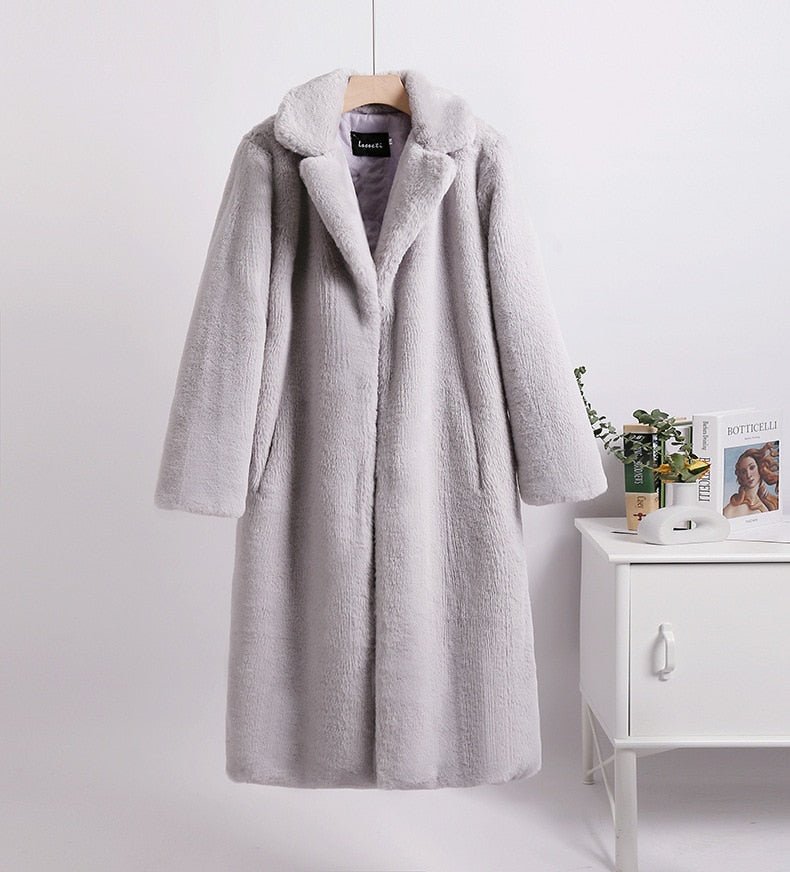 Faux Fur Loose Women's Coat - Kelly Obi New York