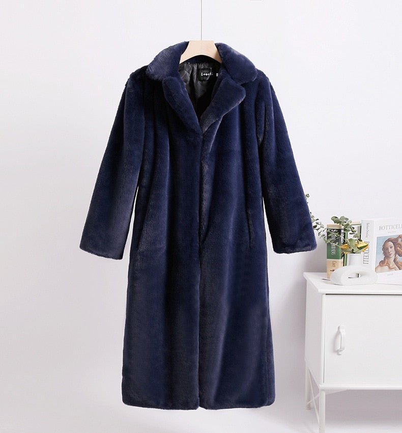 Faux Fur Loose Women's Coat - Kelly Obi New York