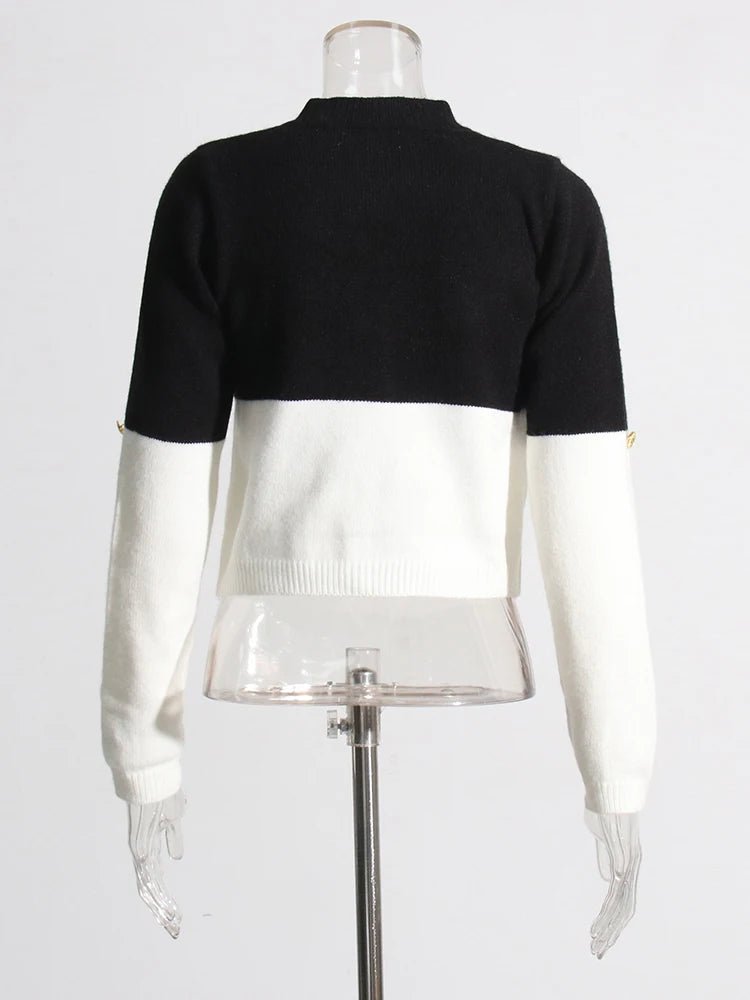 Gold Buttons Contrast Knit Sweater - Kelly Obi New York