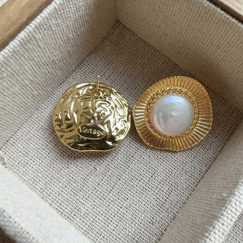 Pearl Stud Earrings - Kelly Obi New York