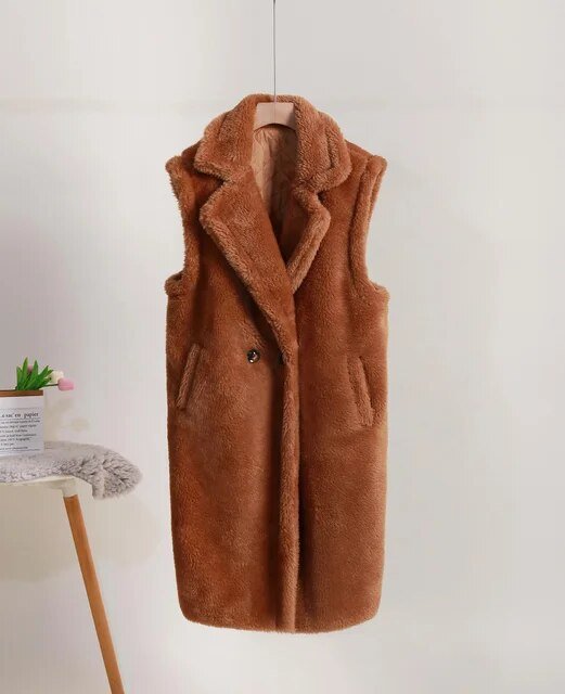 Sleeveless Welt Pocket Woolen Overwear Coat - Kelly Obi New York