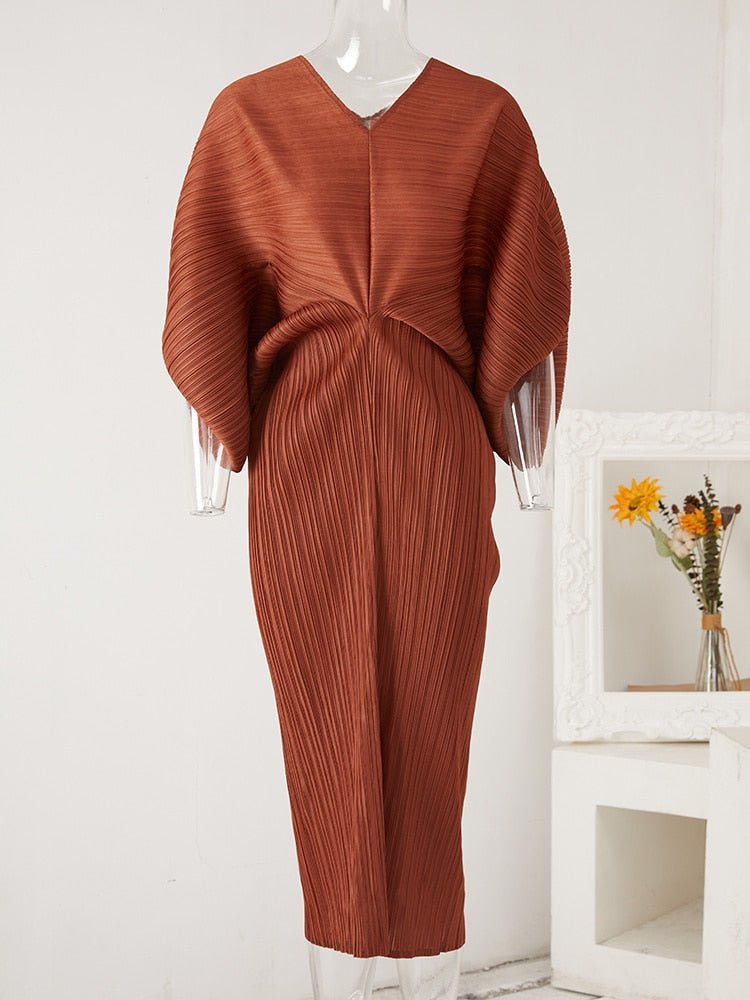 Solo Pleated Dress - @silver_sistah1970 - Kelly Obi New York