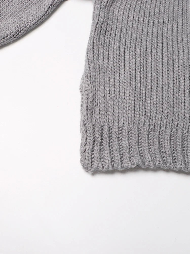 Winged Sleeves Turtleneck Knit Sweater - Kelly Obi New York